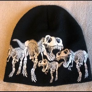 Children’s dinosaur skeleton beenie
